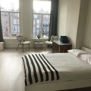  Bed & Breakfast Frank's And Chong's Excellent Location Netherlands