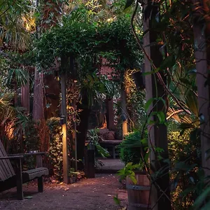 Garden Centre Hotel